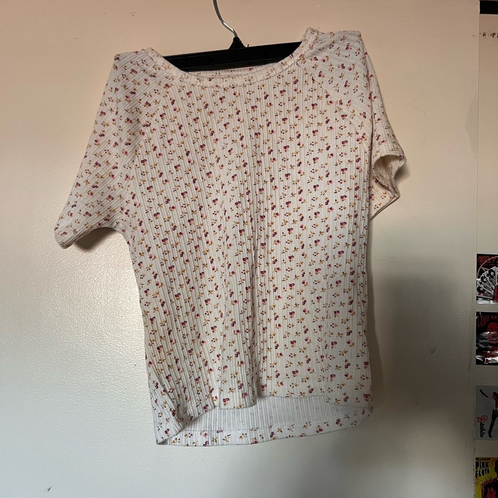 American Eagle Floral Spring Top
